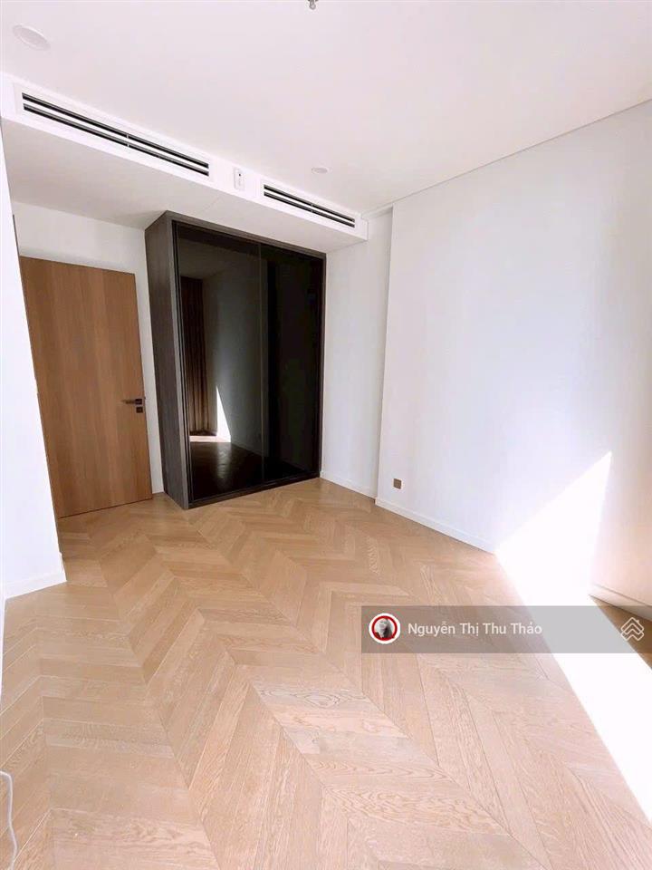 Định cư, cần bán gấp ch lumiere riverside, nội thất full. chính chủ xem nhà, gọi ngay 0902 589 ***