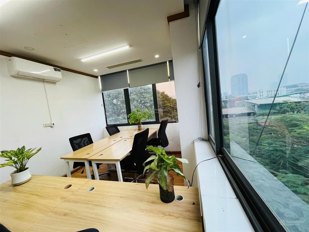 Cho thuê vp đủ nội thất giá chỉ 5,5tr