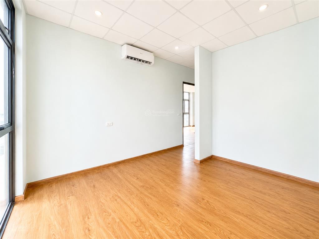 Siêu giảm giá vp 80m2 tại ngõ 106 hoàng quốc việt giá chỉ 10,5 triệu/tháng