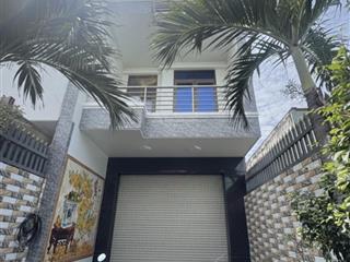 Giảm sốc 1tỷ cạnh aeon q8 nhà mới ở ngay 3 tầng 110m2 ngang 4m nội thất xịn giá chỉ 10tỷ chút