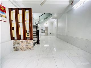 Bán nhà liên ninh, thanh trì 46m2 x 3 tầng, sổ chính chủ, tiện ích, giá 5.4 tỷ