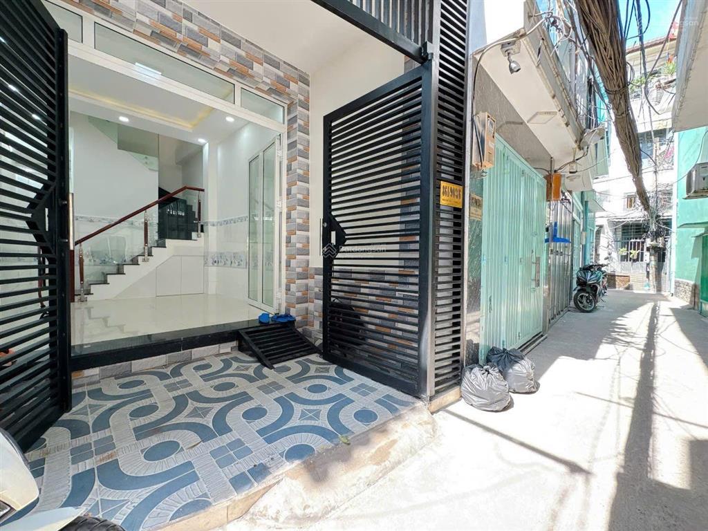 Chính chủ kế hẻm xe tải  ngay himlam q7  4 tầng đúc thật  hoàn công đủ chỉ 4.95 tỷ