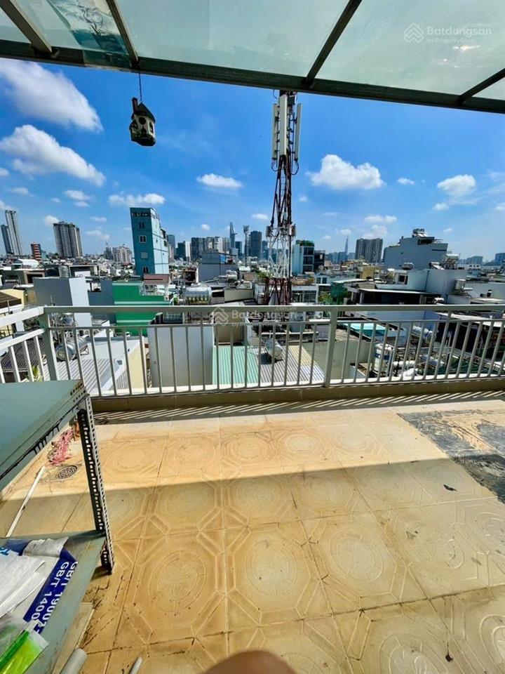 Mặt tiền quận 4  5 tầng đẹp như cung điện  diện tích sổ 35m2 đất kdc hiện hữu  hoàn công 150m2