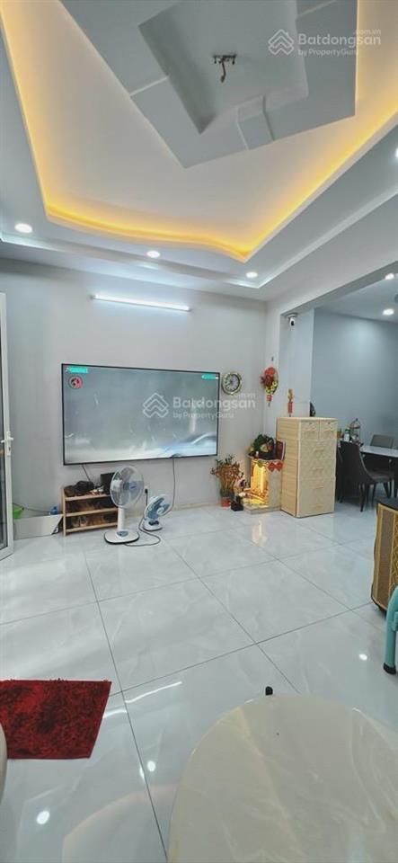 Xe hơi đậu trước cửa  khu dân trí cao  khu cao tầng đồng bộ  41m2 (5x8)  4tầng btct nhỉnh 8 tỷ