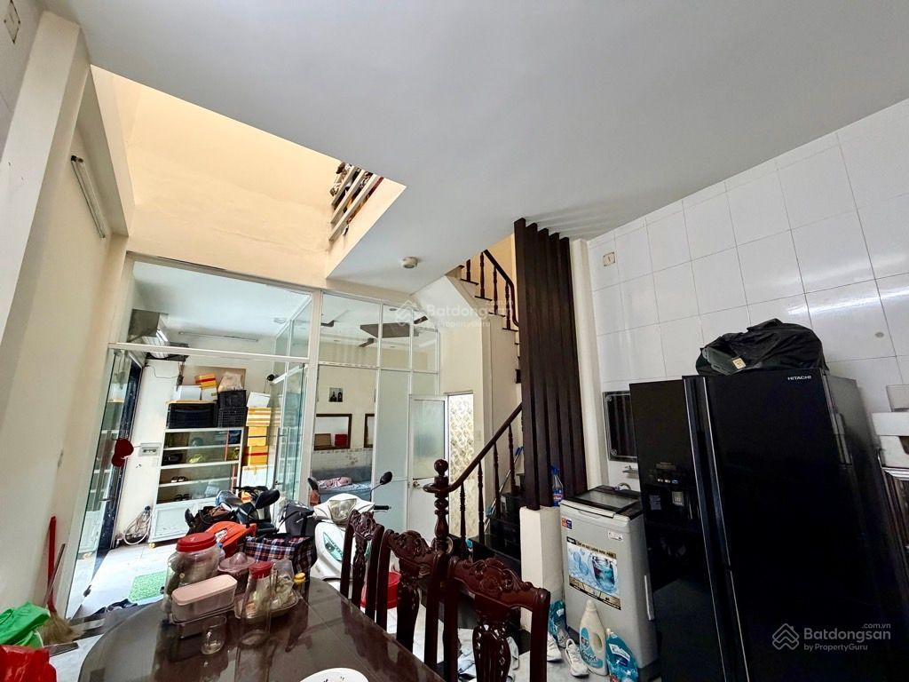 Nhà đẹp 4 tầng  6pn  thêm 1 căn nhỏ 1 trệt  1 lầu kế bên (5x12m) 6.5 tỷ