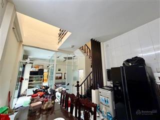 Nhà đẹp 4 tầng  6pn  thêm 1 căn nhỏ 1 trệt  1 lầu kế bên (5x12m) 6.5 tỷ