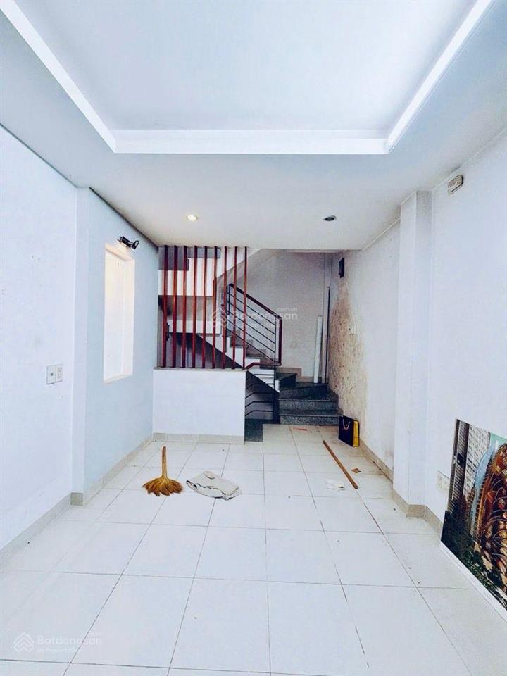 Bán nhà quận 4 khu dân cư hiện hữu không quy hoạch 5 tầng chỉ 3 tỷ nhỉnh tlcc
