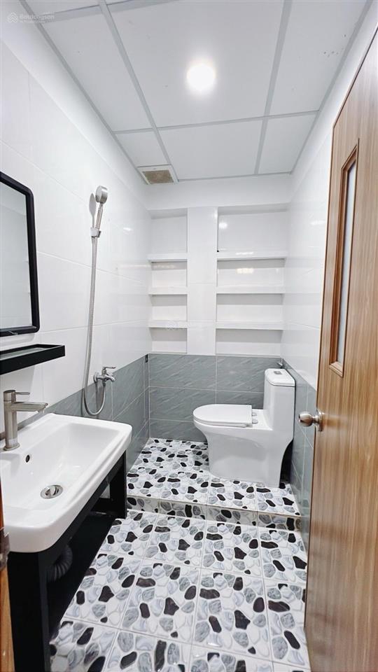 Khánh hội cách mặt tiền đường 10m  khu dân cư chính trang  lô góc thông thoáng 45m2  nhỉnh 4 tỷ