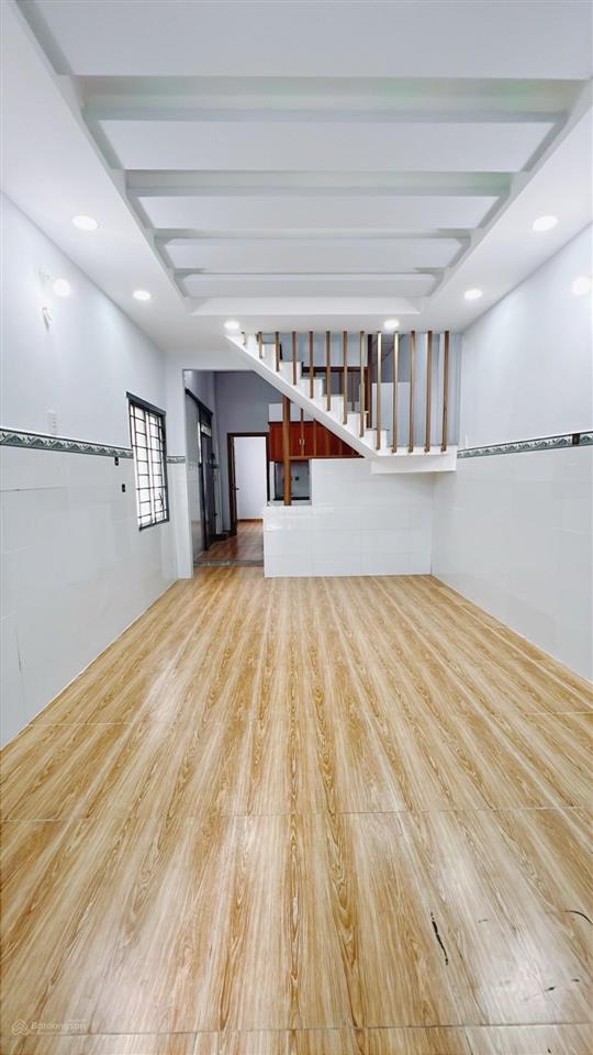 Khánh hội cách mặt tiền đường 10m  khu dân cư chính trang  lô góc thông thoáng 45m2  nhỉnh 4 tỷ