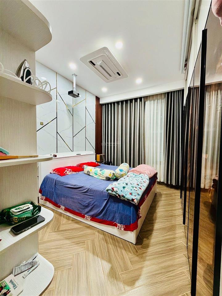 Nhà mới 100% tôn đản, quận 4 htn 3,5 4 tầng 29m2 chỉ 4,85 tỷ tlcc