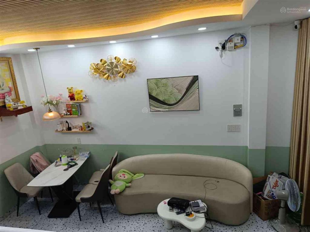 Bán nhà ngay mt đường dương bá trạc xe hơi đỗ cửa 4 tầng ngang 5,5m kdc kqh 5,8 tỷ