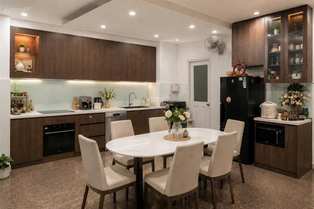 Bán căn hộ cao cấp hoàng anh gia lai 113,5m² tầng trệt phù hợp cho gia đình có người lớn tuổi