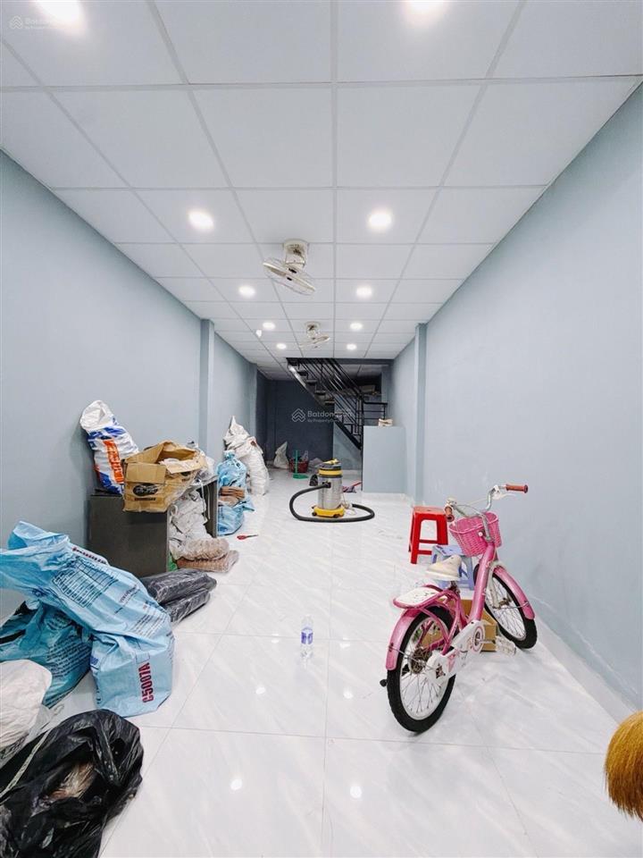 Chính chủ đang vay bank muốn bán gấp (100tr/m) nhà tôn đản quận 4 42,2m2 kdc giá chỉ 4,35 tỷ còn tl