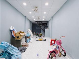Chính chủ đang vay bank muốn bán gấp (100tr/m) nhà tôn đản quận 4 42,2m2 kdc giá chỉ 4,35 tỷ còn tl