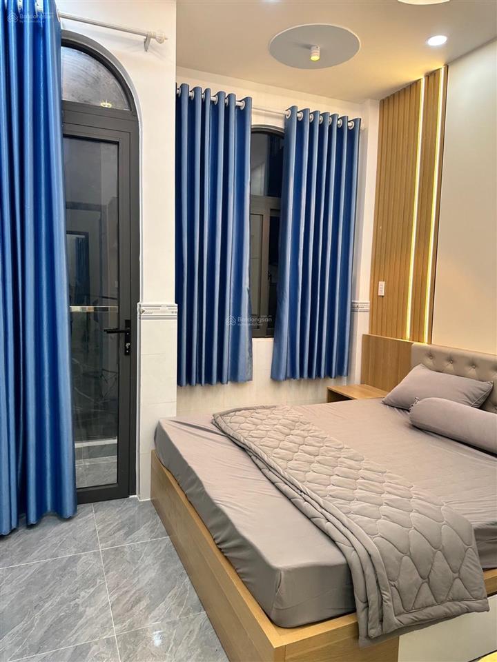 Chính chủ bán nhà cư xá hưng phú chánh hưng 4 tầng 4pn dtn 4m khu dân cư cao tầng 6,98 tỷ còn tl
