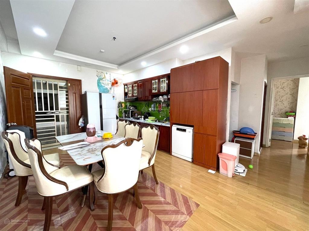 Bán căn hộ 76m2, 5,59 tỷ, chung cư khánh hội 2, tt quận 4 2pn đã có sổ giá còn tl