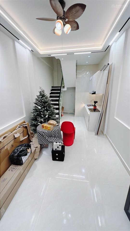 Bán nhà khu 20 thước tt quận4 50m ra phố ẩm thực vĩnh khánh nhà đẹp 4 tầng 3pn 5 tỷ nhỉnh tlcc