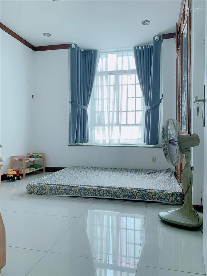 Chính chủ bán căn hộ hagl2 quận 7 căn hộ 91,7m2 3 pn view bitexco giá tốt 4,5 tỷ tlcc