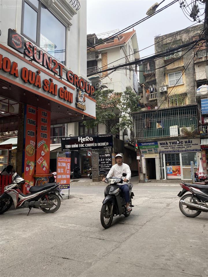 Nhà c4 đang cho thuê hướng tây nam diện tích 50 m2, sát trường, chợ, hai bước ra hồ nhiều tiện ích