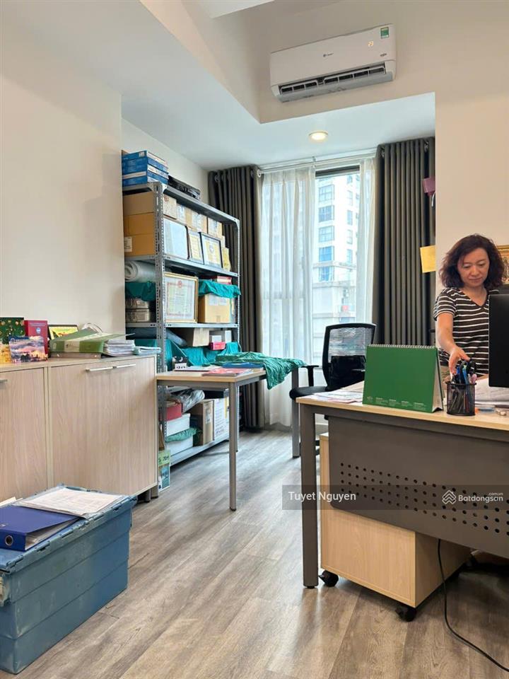 Bán căn hộ officetel rivergate quận 4  40m2  dòng tiền sẵn  giá thu về 4tỷ