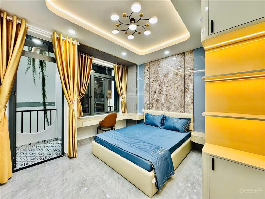 Chỉ 10.95 tỷ có ngay siêu phẩm thích quảng đức 5 tầng thang máy full nội thất