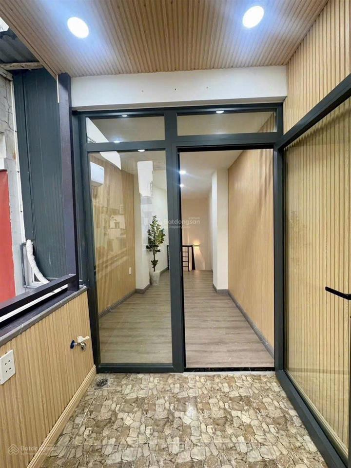 Nhà đẹp trung tâm quận 3, cư xá đô thành, phường bàn cờ  4 tầng đúc, giá chỉ 3.9 tỷ