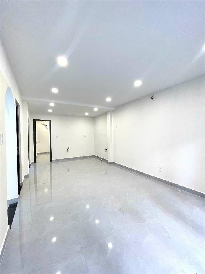 Bán nr 67m2 ở tôn thất thuyết, p 4, q4, tp.hcm, giá 7,8 tỷ