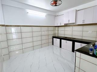 Bán gấp nhà riêng 46m2, 5pn, 3wc tại tôn thất thuyết, 7,1 tỷ, q4, hcm