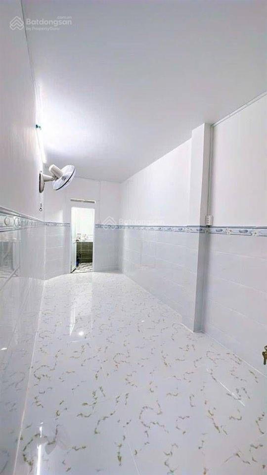 Bán nhà riêng đoàn văn bơ, 8,9 tỷ, 90m2, 20pn, 20wc, 3 tầng, giá cực chất uy tín