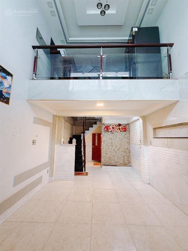Bán nr 3pn, 3wc, 25m2 tại đường số 4, p.4, q.4, tp.hcm chỉ với 7,75 tỷ