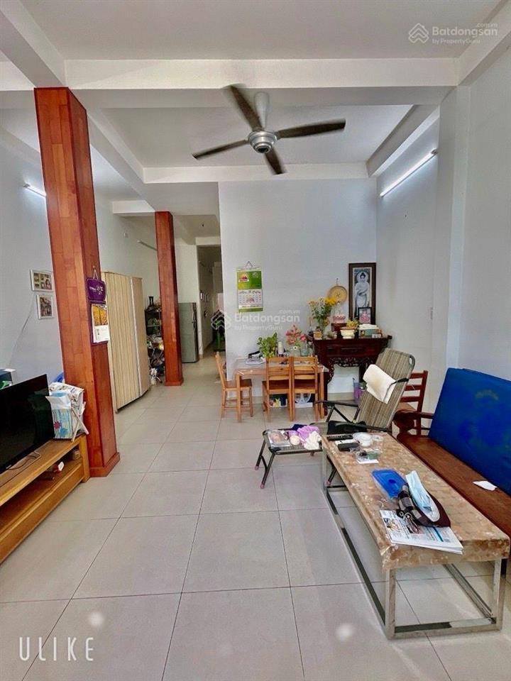 Bán nr tại đoàn văn bơ, 7,6 tỷ, 85m2, 2pn, 2wc, giá siêu hời