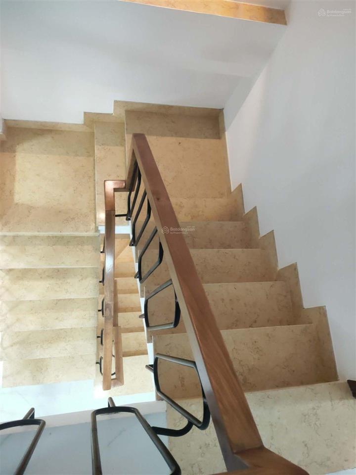 Bán nr lê văn sỹ, 8,35 tỷ, 41m2, 3pn, 3wc, hàng hiếm tại q.3, hcm