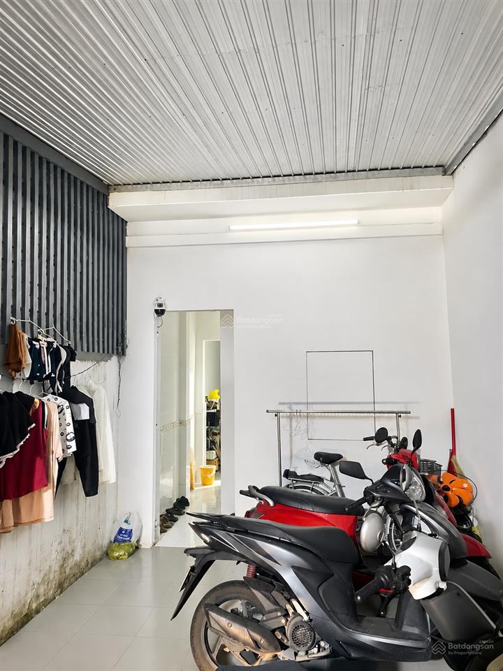 Bán nhà riêng tại lê văn sỹ, phường 1, quận 3, giá ưu đãi chỉ với 9,8 tỷ, 23 m2