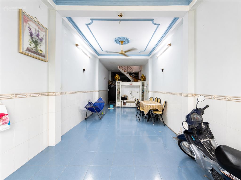 Bán nhà riêng 6pn, 6wc, 3 tầng, 74m2, 9,9 tỷ tại lê văn sỹ, q3, tp.hcm