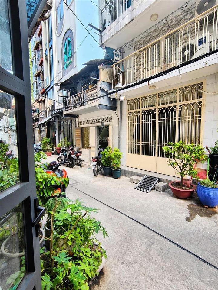 Bán nr 3pn, 4wc, 40m2, 8 tỷ ở lê văn sỹ, q3, tp.hcm