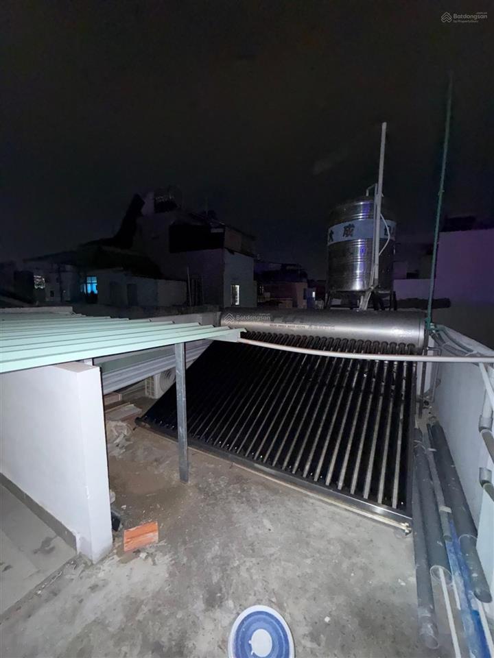 Bán nr 4pn, 4wc, 32m2 chỉ với giá siêu hời tại lê văn sỹ, q3, tp.hcm