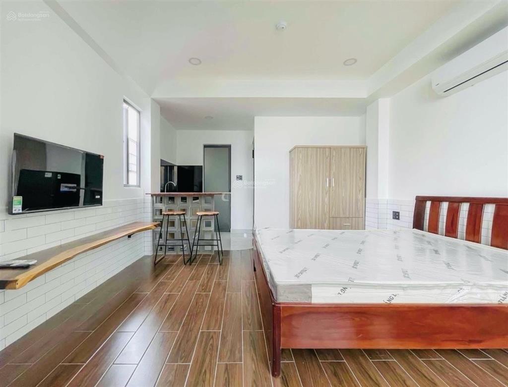 Bán nr 4pn, 4wc, 32m2 chỉ với giá siêu hời tại lê văn sỹ, q3, tp.hcm
