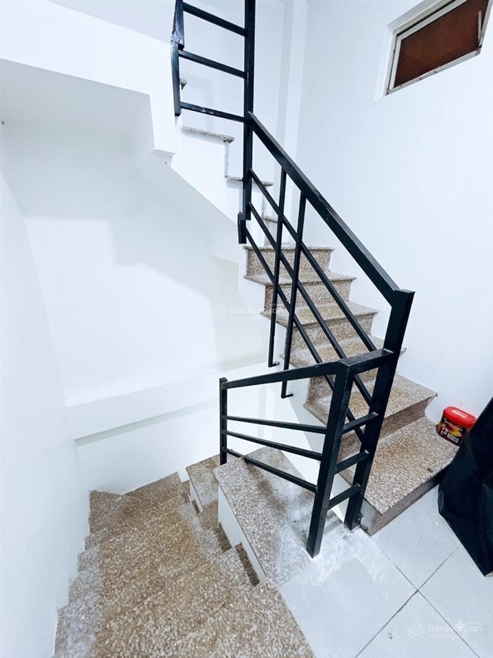 Bán nhà riêng 4pn, 4wc tại lê văn sỹ, 5,76 tỷ, 32m2