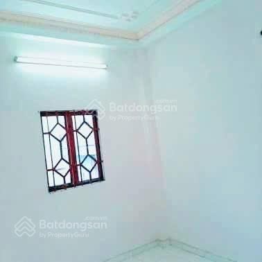 6pn, 3wc, nhà cách đường chính hồ bá kiện chỉ 45m, hẻm trước nhà 3m, cách hẻm xe hơi 5m