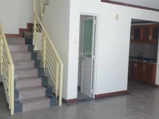 Căn hộ thông tầng 226m2 5pn, chỉ 6tỷ500, rẻ nhất khu vực, phù hợp cho gia đình đông người ở