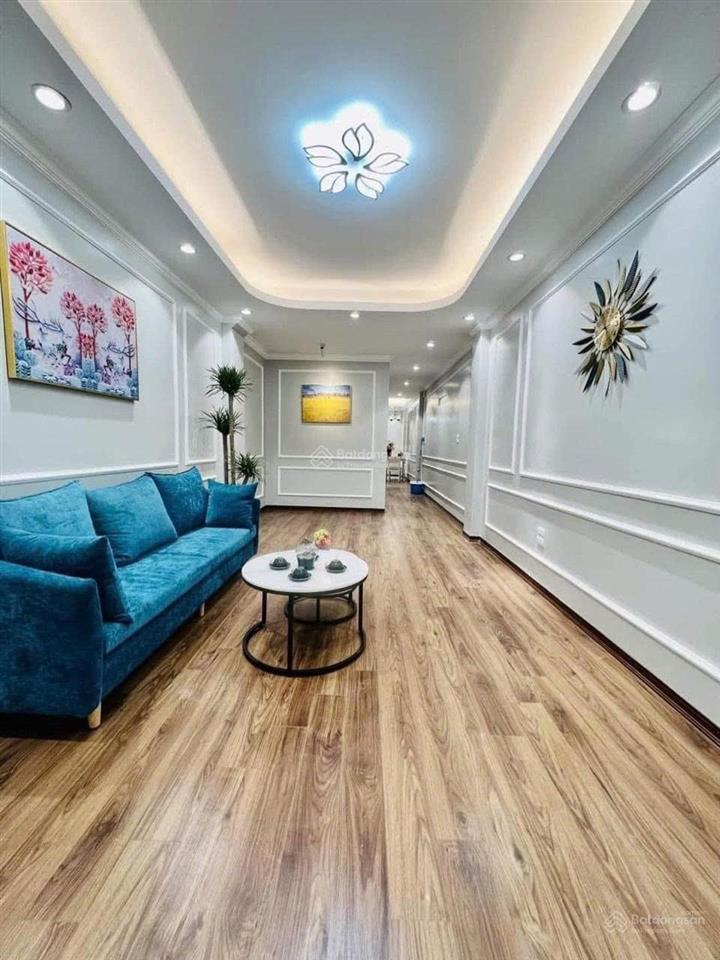 Chính chủ cần cho thuê nhà phố liễu giai vạn phúc, dt 50m2 x 5 tầng, mt 5m, thang máy. giá 19tr/th