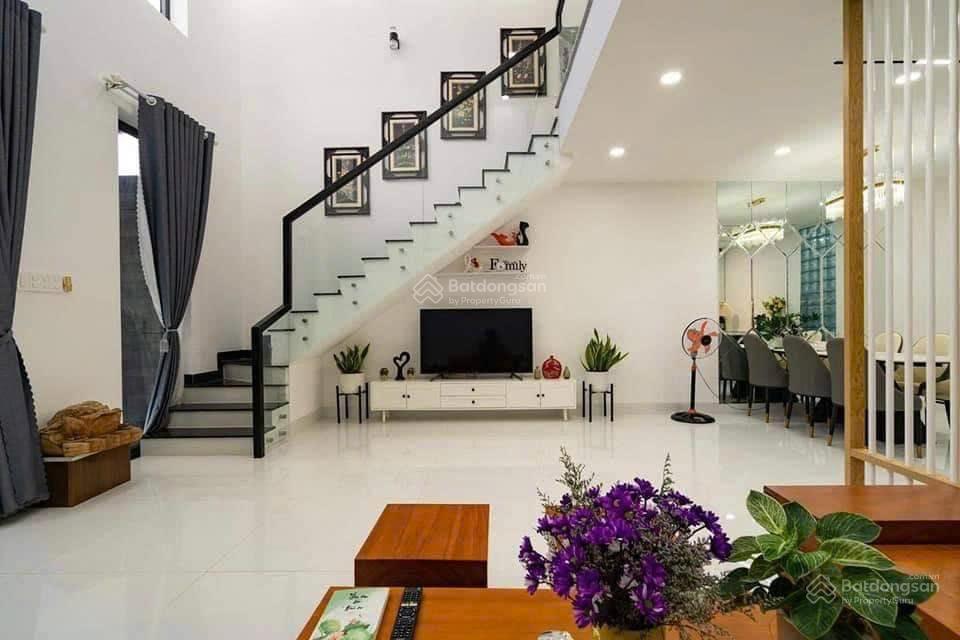 Cho thuê gấp nhà phân lô trần quang diệu, dt 60m2 x 7 tầng, thang máy. giá 30tr/th