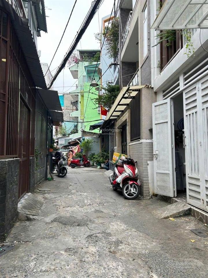Quận 1, trần đình xu  giá 8,3 tỷ  dt 4x13m, công nhận 30m2  2pn 3wc  lô góc 2 mặt tiền hẻm