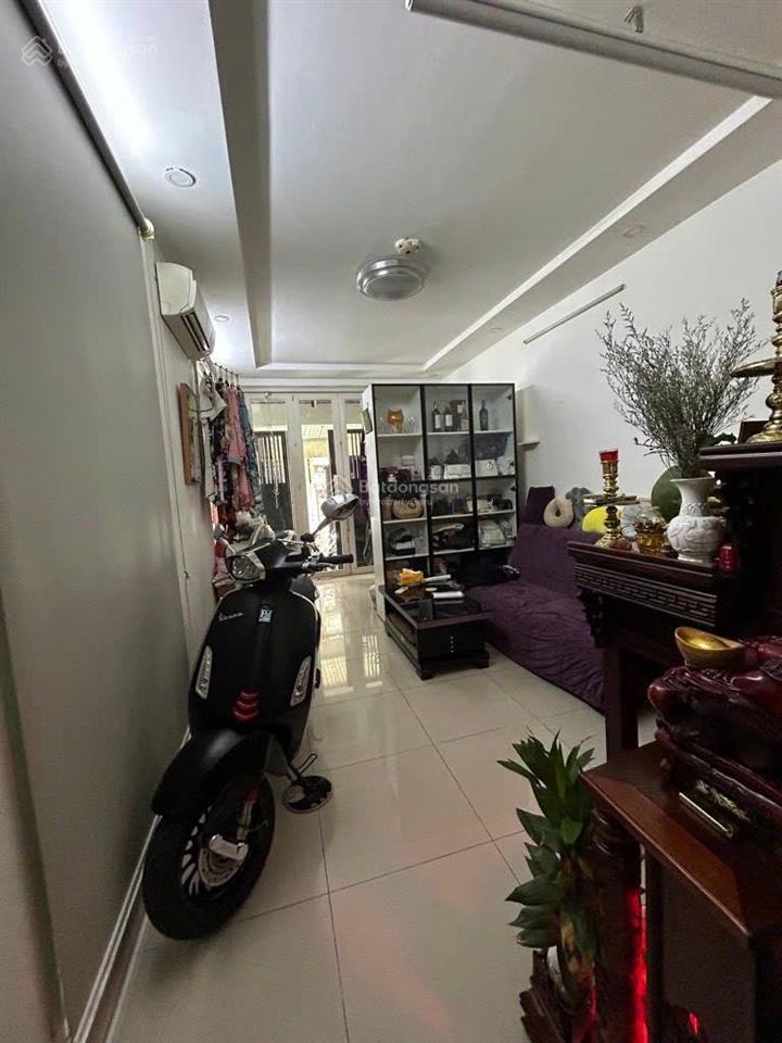 Quận 1, trần đình xu  giá 8,3 tỷ  dt 4x13m, công nhận 30m2  2pn 3wc  lô góc 2 mặt tiền hẻm