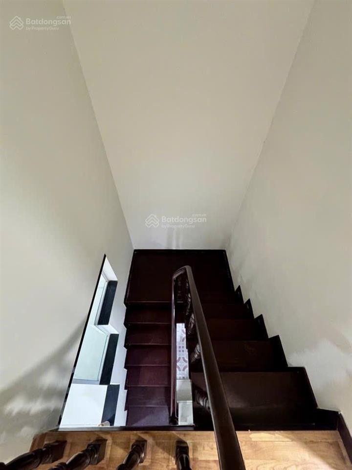 Nhà pasteur, quận 1  8 tỷ  3pn 2wc, diện tích 42m2