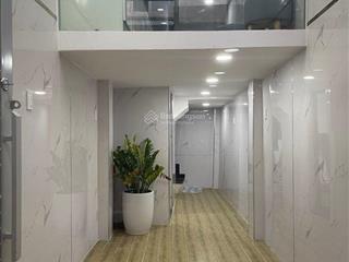 Q1, cống quỳnh giá4,45ty 6 tầng 3pn3wc  vân 0388 515 ***