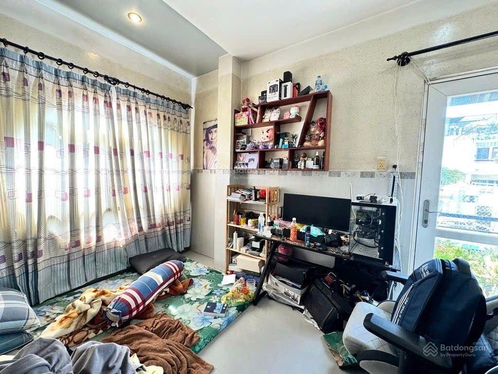 Quận 1, mai thị lựu giá 9,5tỷ dt 36m2, 5pn2wc  lô góc 1 căn ra mặt tiền vân 0388 515 ***