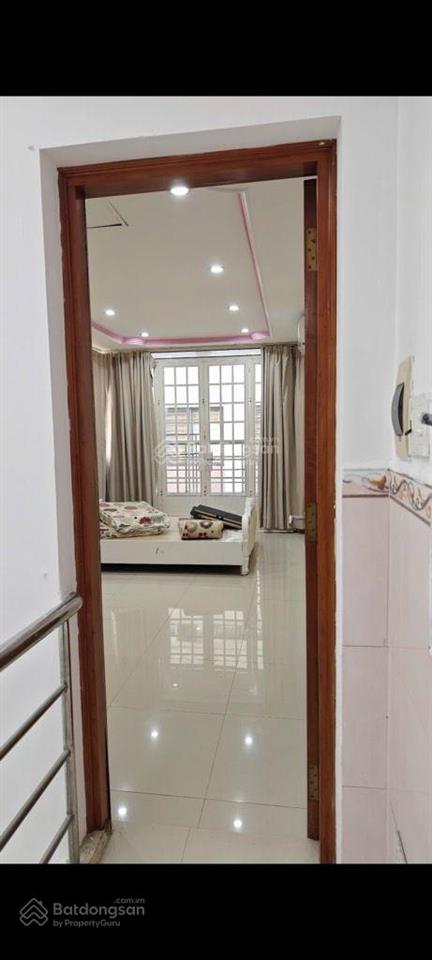 Quận 3, cao thắng 4pn5wc  giá 8,5tỷ, 5tầng, đang cho thuê 300tr/năm.  vân 0388 515 ***
