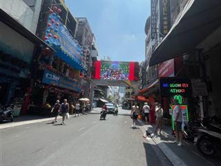 Quận 1, đỗ quang đẩu3pn2wc  giá 7,2tỷ  công nhận 39m2, ngang 4,36m .  vân 0388 515 ***