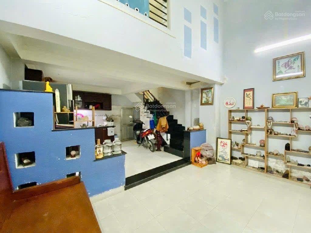 Quận 1, nguyễn bỉnh khiêm  giá 8,8 tỷ  2pn3wc  4,2x8m, ngay thảo cầm viên   vân 0388 515 ***